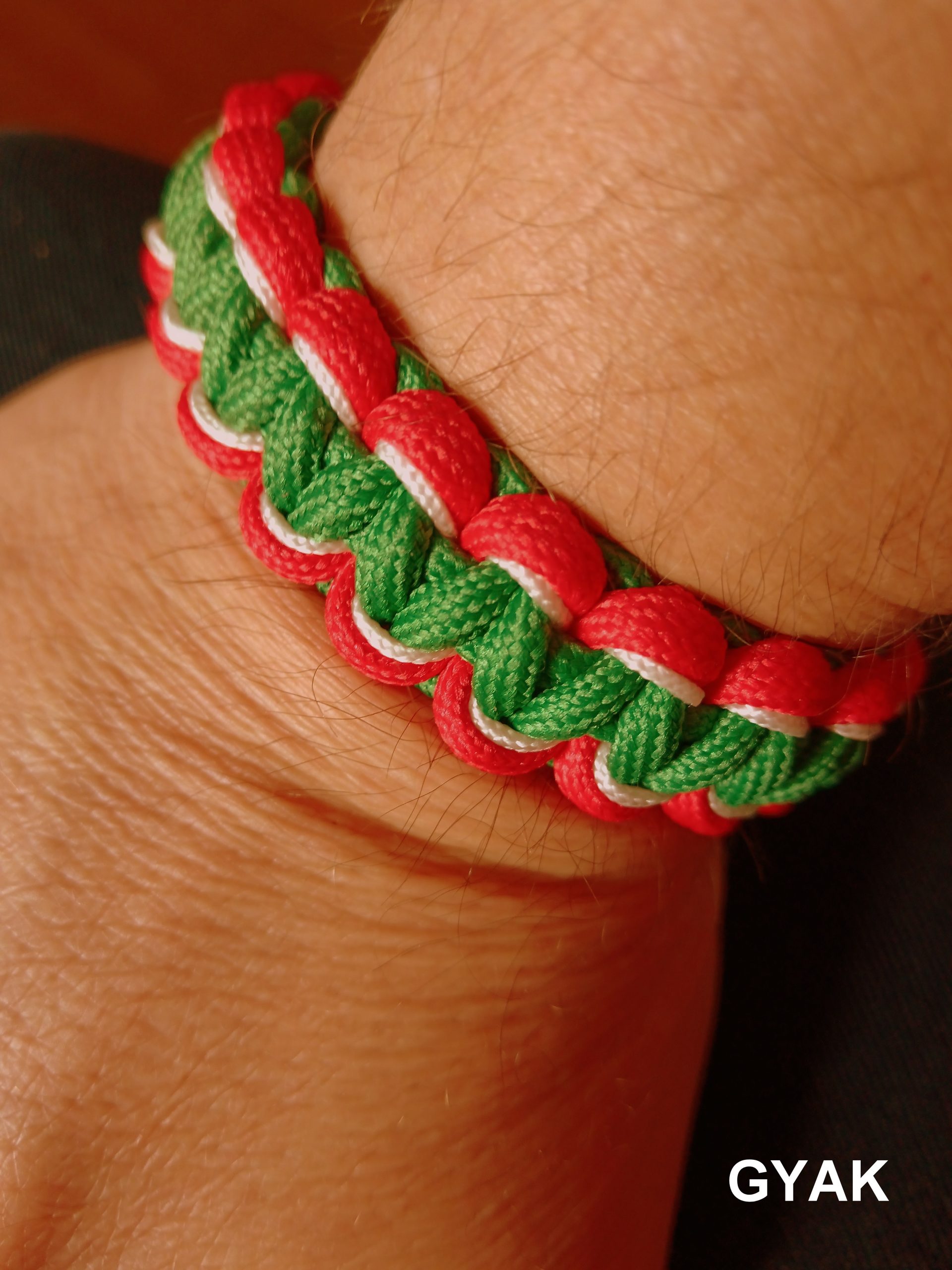 Nemzetünk színei #1 paracord karkötő